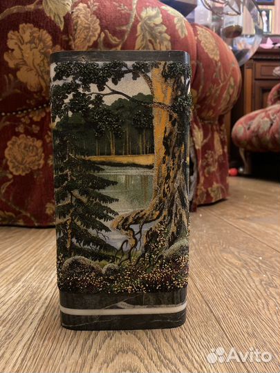 Ваза из натурального камня