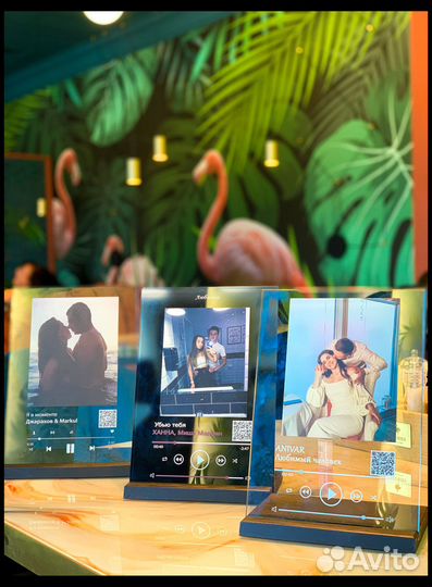 Портрет на стекле