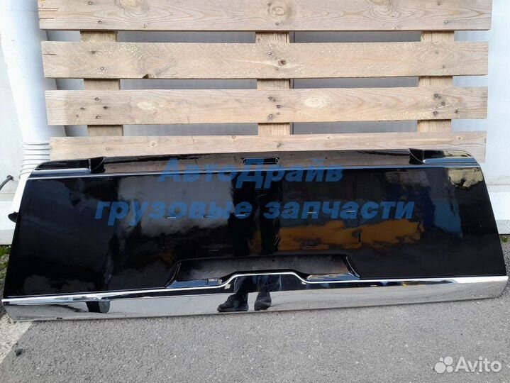 Решетка капота Ман Тгс