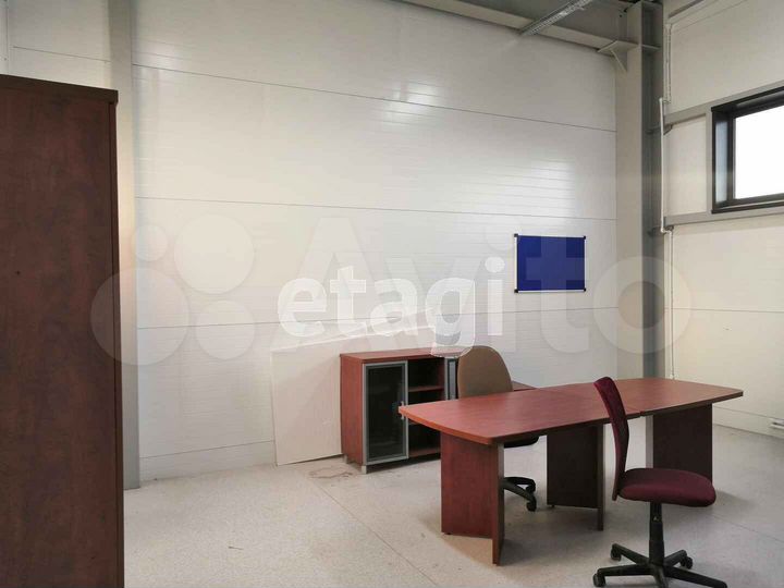 Сдам торговое помещение, 400 м²