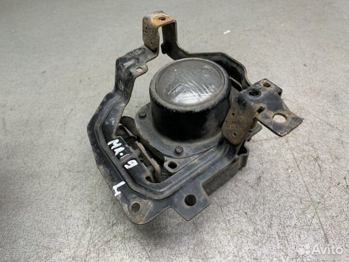 Противотуманная фара левая Mitsubishi Lancer 9