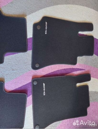 Комплект ковриков для мерседеса