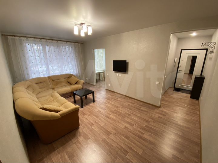 2-к. квартира, 42 м², 2/5 эт.