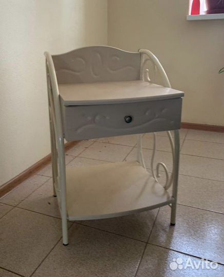 Тумбочка 2 штуки