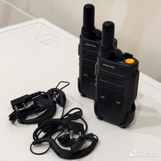 Рация с гарнитурой для официантов и персонала