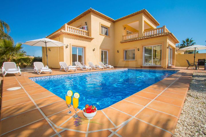 3-к. квартира, 145 м² (Испания)