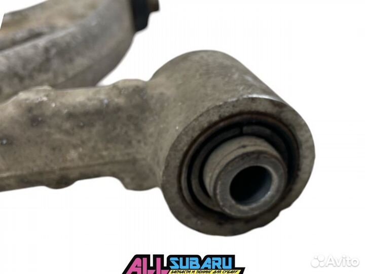 Рычаг подвески передний передний правый Subaru