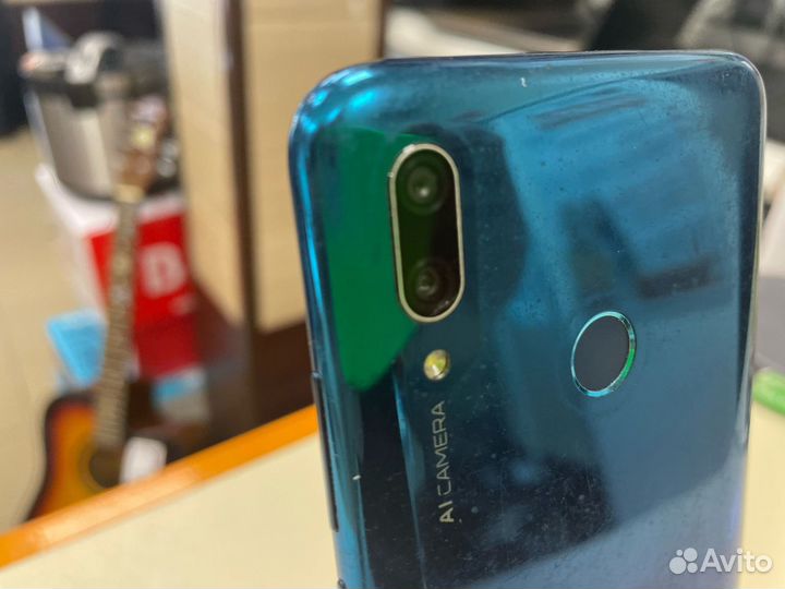 HUAWEI P Smart (2019), 3/32 ГБ