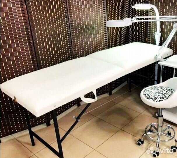 Косметологическая/массажная кушетка (стол)