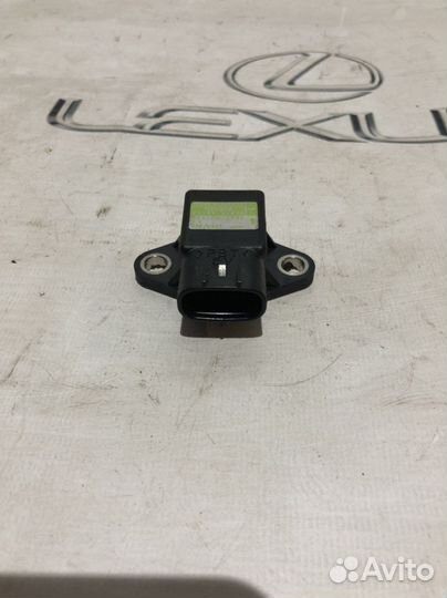 Датчик ускорение Lexus Rx4