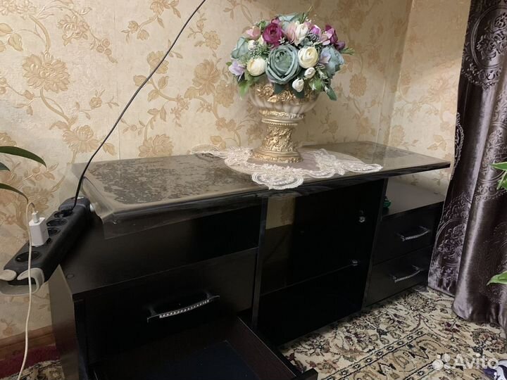 Продаю подставку