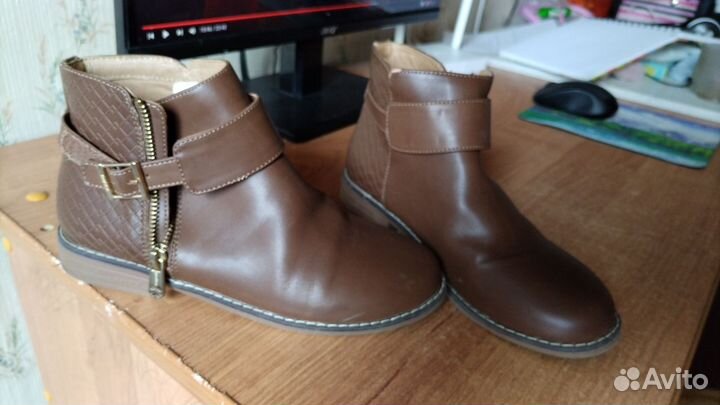 Ботинки на девочку