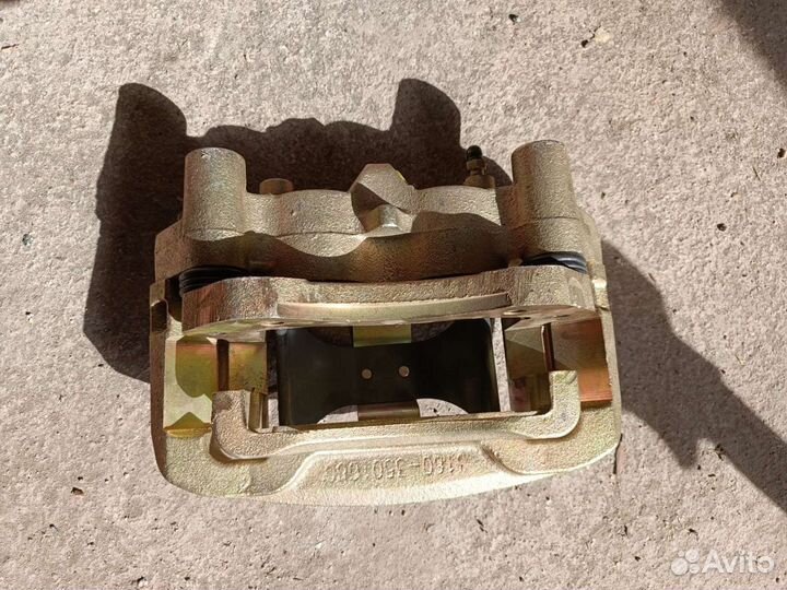 Продам суппорт УАЗ