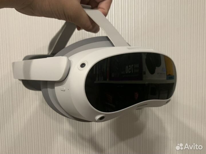 VR шлем pico 4