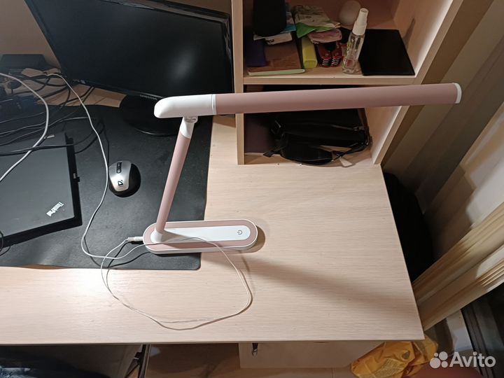 Лампа настольная