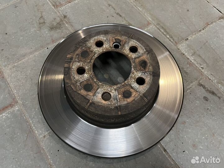 Тормозные диски и колодки BMW X5 E70 зад. ориг