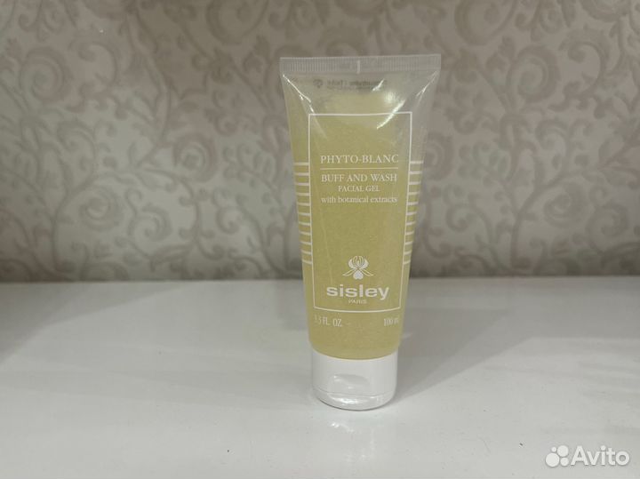 Sisley phyto-blanc buff and wash facial gel