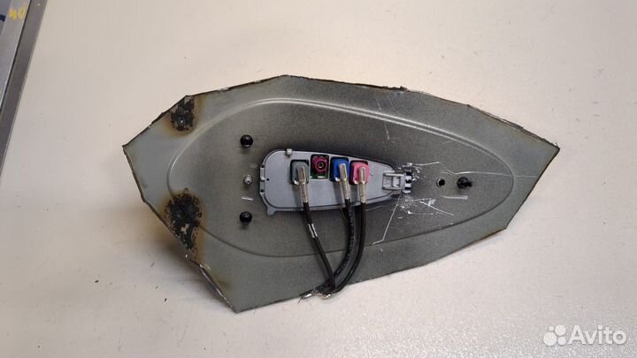 Антенна BMW X1 (F48), 2017