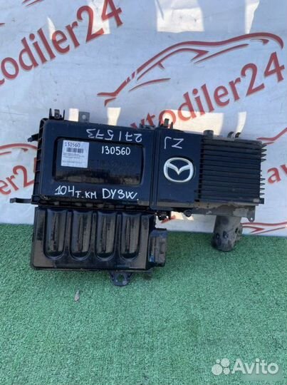 Корпус воздушного фильтра Mazda Demio DY3W ZJ-VE