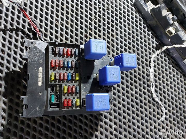 Блок предохранителей Ниссан Альмера Н15 95-00