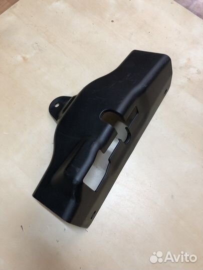 Накладка на замок капота Соната Тагаз