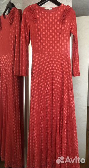 Продаю платья