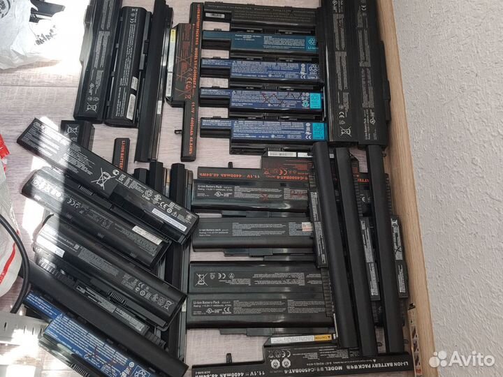 Аккумуляторы батареи для ноутбуков 30шт