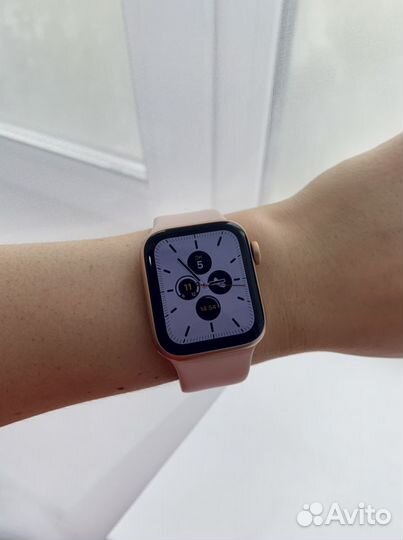 Часы apple watch se 40mm