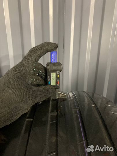 Nokian Tyres Hakka Black 2 255/45 R18 103Y