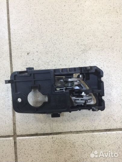 Ручка двери внутренняя передняя правая Hyundai