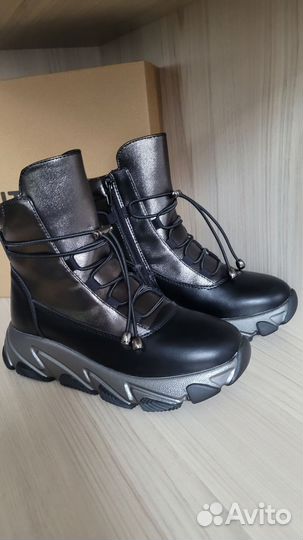 Ботинки для девочки 33