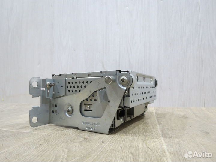 Магнитола Jaguar XF