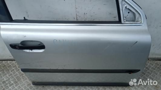 Дверь передняя правая volvo XC90 1 (CNK11E201)
