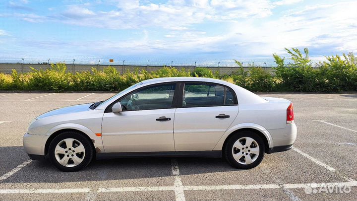Opel Vectra 1.8 МТ, 2003, 197 500 км