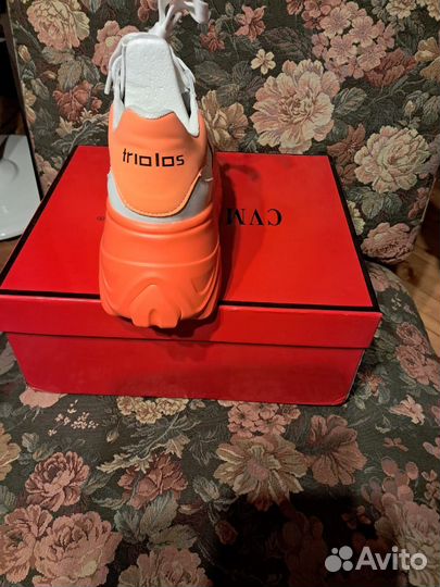 Кроссовки кожаные cvmartanni