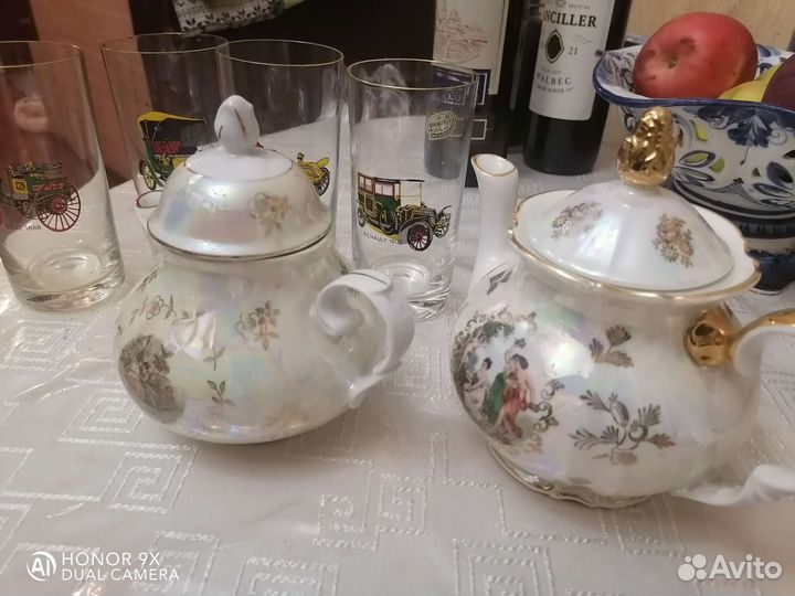 Чайник золотая шишка модонна