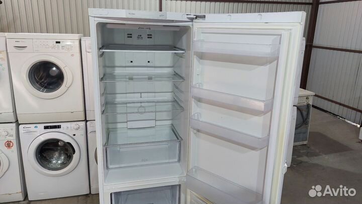 Холодильник Hotpoint-Ariston ecft1813.09 Доставка