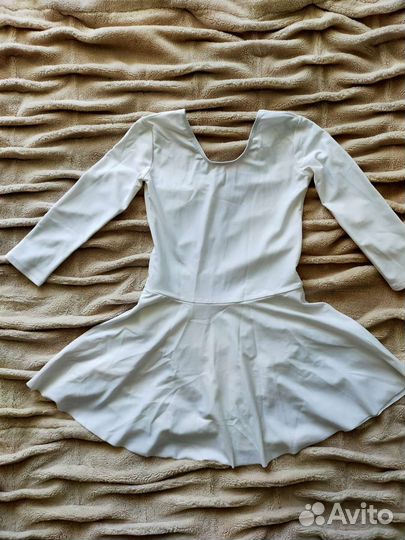 Купальник гимнастический на р.140-146