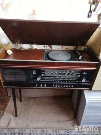 Ламповая радиола