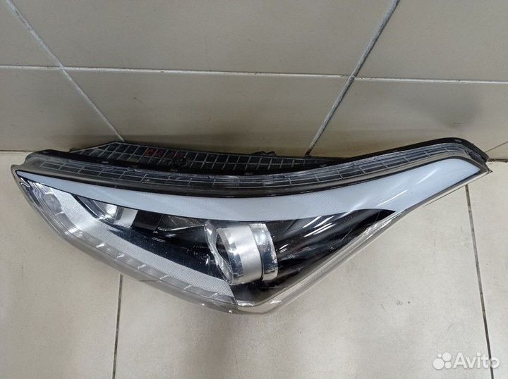 Фара передняя левая Hyundai Creta
