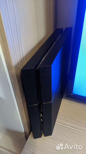 Игровая приставка Ps4 fat