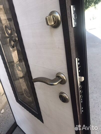 Входные металлические двери на заказ