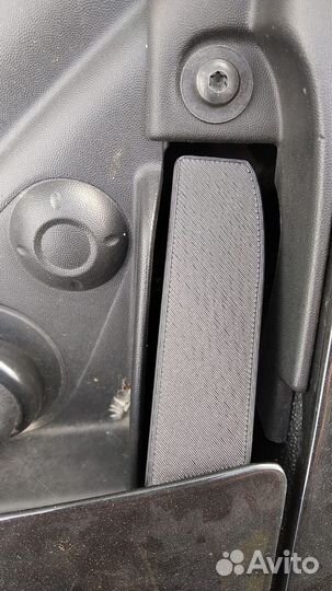 Комплект крышек на петли крепления капота Renault