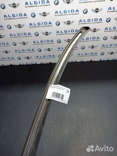 Молдинг крышки багажника mini F60 51137389453