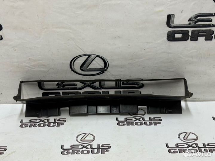 Дефлектор радиатора Land Rover Discovery L462