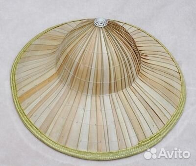 Продам Шляпу из пальмовых листьев