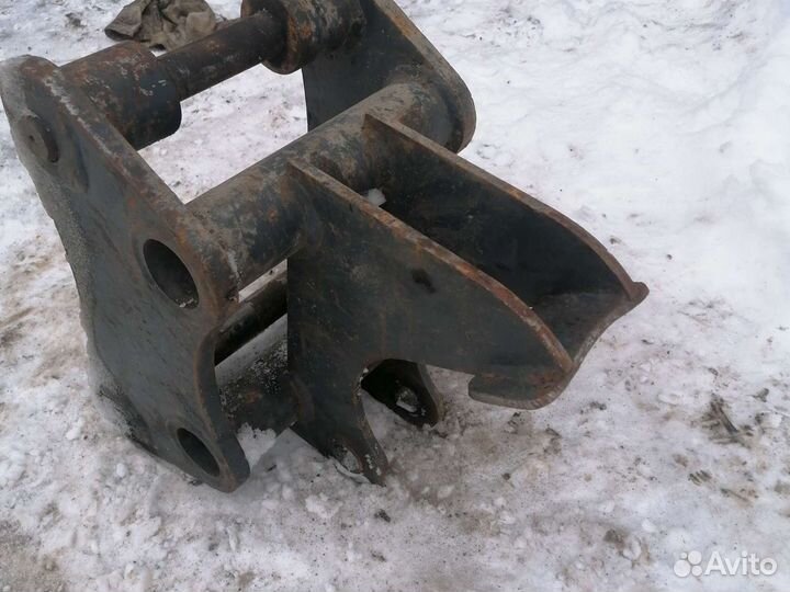 Переходная плита на ямобур Case