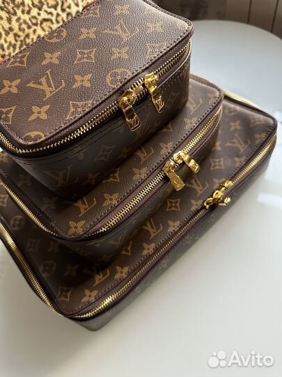 Косметичка louis vuitton