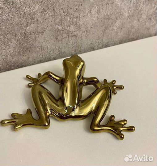 Статуэтка ''Лягушка'' (новая)