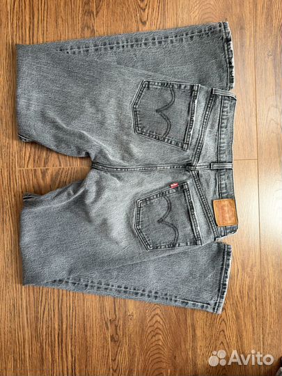 Джинсы женские levis